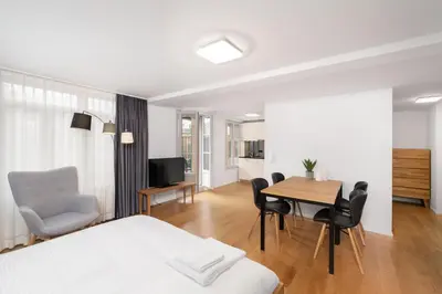 Ein Bett oder Betten in einem Zimmer der Unterkunft Studio ALBERT Interlaken