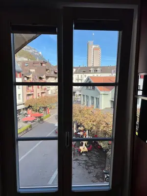 Ein allgemeiner Bergblick oder ein Berglick von der Ferienwohnung aus