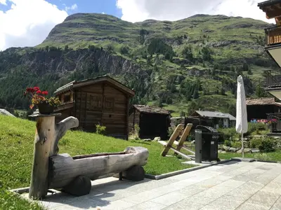 Ein allgemeiner Bergblick oder ein Berglick von der Ferienwohnung aus