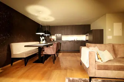 Ein Sitzbereich in der Unterkunft Hollywood 1 - A luxury, comfortable and spacious apartment located directly on the slopes!