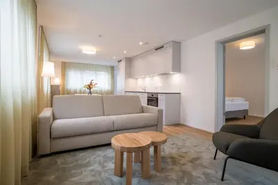 Ein Sitzbereich in der Unterkunft Modern City Apartments