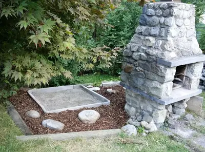 Ein Garten an der Unterkunft Taubenhaus OG