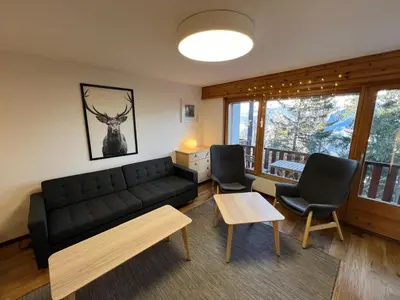 Ein Sitzbereich in der Unterkunft Cosy studio for 5 near ski lift, HAMEAU D2