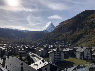 Ein allgemeiner Bergblick oder ein Berglick von der Ferienwohnung aus