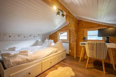 Ein Bett oder Betten in einem Zimmer der Unterkunft Reste Fidèle Duplex