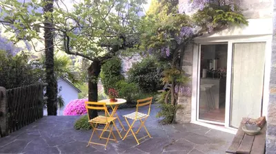 Ein Garten an der Unterkunft Casa Ilvea