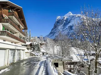 Ein allgemeiner Bergblick oder ein Berglick von der Ferienwohnung aus