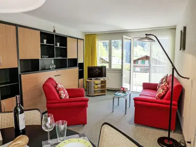 Ein Sitzbereich in der Unterkunft Apartment Chalet Wyssefluh by Interhome