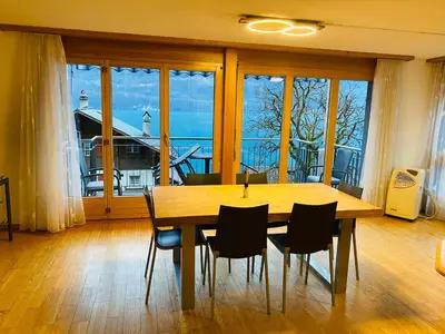 Grundriss der Unterkunft Lake facing Studio