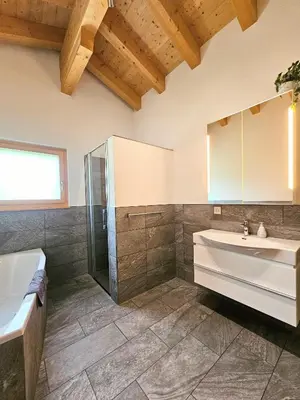Ein Badezimmer in der Unterkunft Chalet Eigernordwand