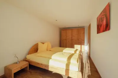Ein Bett oder Betten in einem Zimmer der Unterkunft Châlet Bärgfride