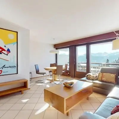 Lovely apartment with a view - accessible by skis