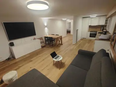 TV/Unterhaltungsangebot in der Unterkunft Apartment Lenk Unique by Interhome