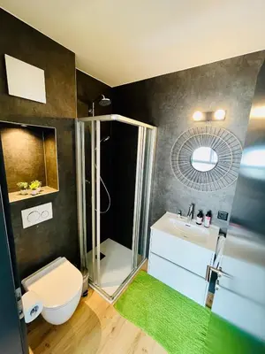 Ein Badezimmer in der Unterkunft Chambre double privative et indépendante