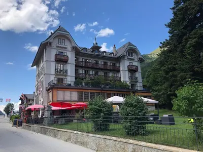 Das Gebäude in dem sich die Ferienwohnung befindet