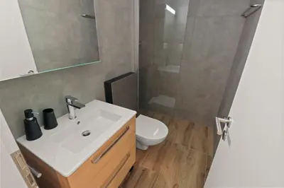 Ein Badezimmer in der Unterkunft Joli studio Crans-Montana
