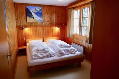 Ein Bett oder Betten in einem Zimmer der Unterkunft Chalet Lieke Parterre
