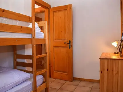 Ein Bett oder Betten in einem Zimmer der Unterkunft Apartment Rüthanet by Interhome