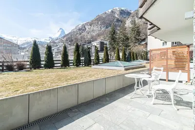 Ein allgemeiner Bergblick oder ein Berglick von der Ferienwohnung aus