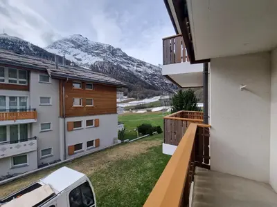 Ein allgemeiner Bergblick oder ein Berglick von der Ferienwohnung aus