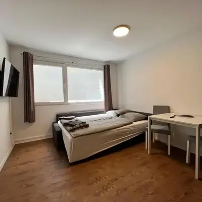 Kuscheliges Nest für zwei: Günstiges Studio in den Schweizer Alpen